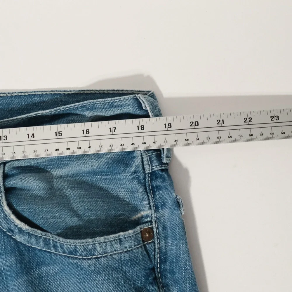 True Religion Jeans Womens 34 x 32 Blue Denim Bootcut Flaws On Pockets